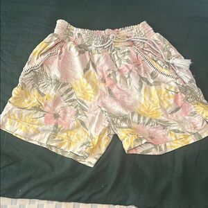 Briggs New York Pink and Yellow Bermuda Shorts with Elastic Waistband